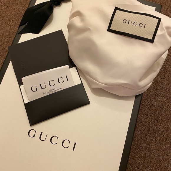Authentic 💯 Gucci crossbody bag - Picture 2 of 7